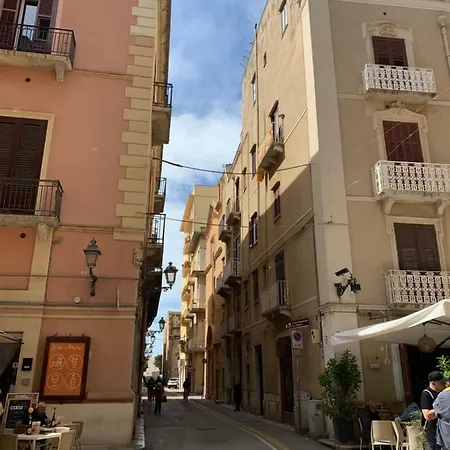 Central Cathedral Penthouse Trapani